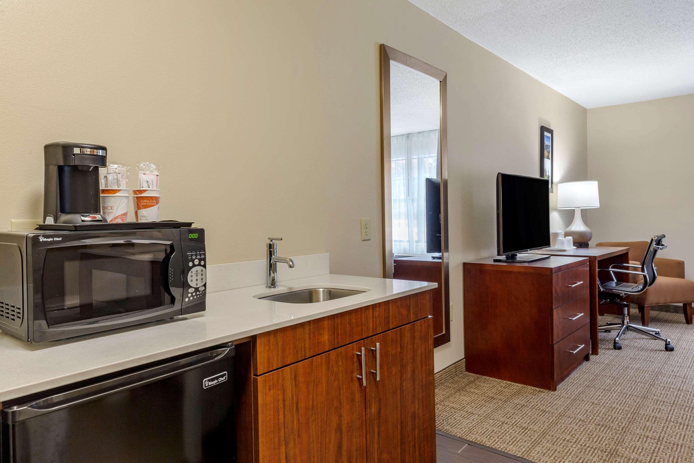 Comfort Inn Danvers - Boston North Shore Экстерьер фото