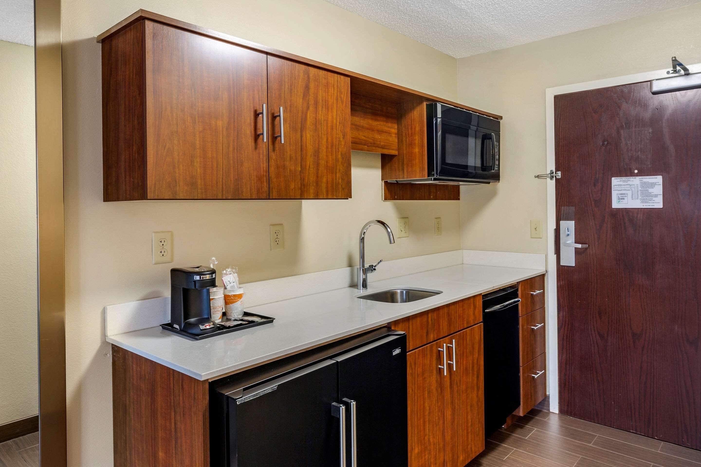 Comfort Inn Danvers - Boston North Shore Экстерьер фото